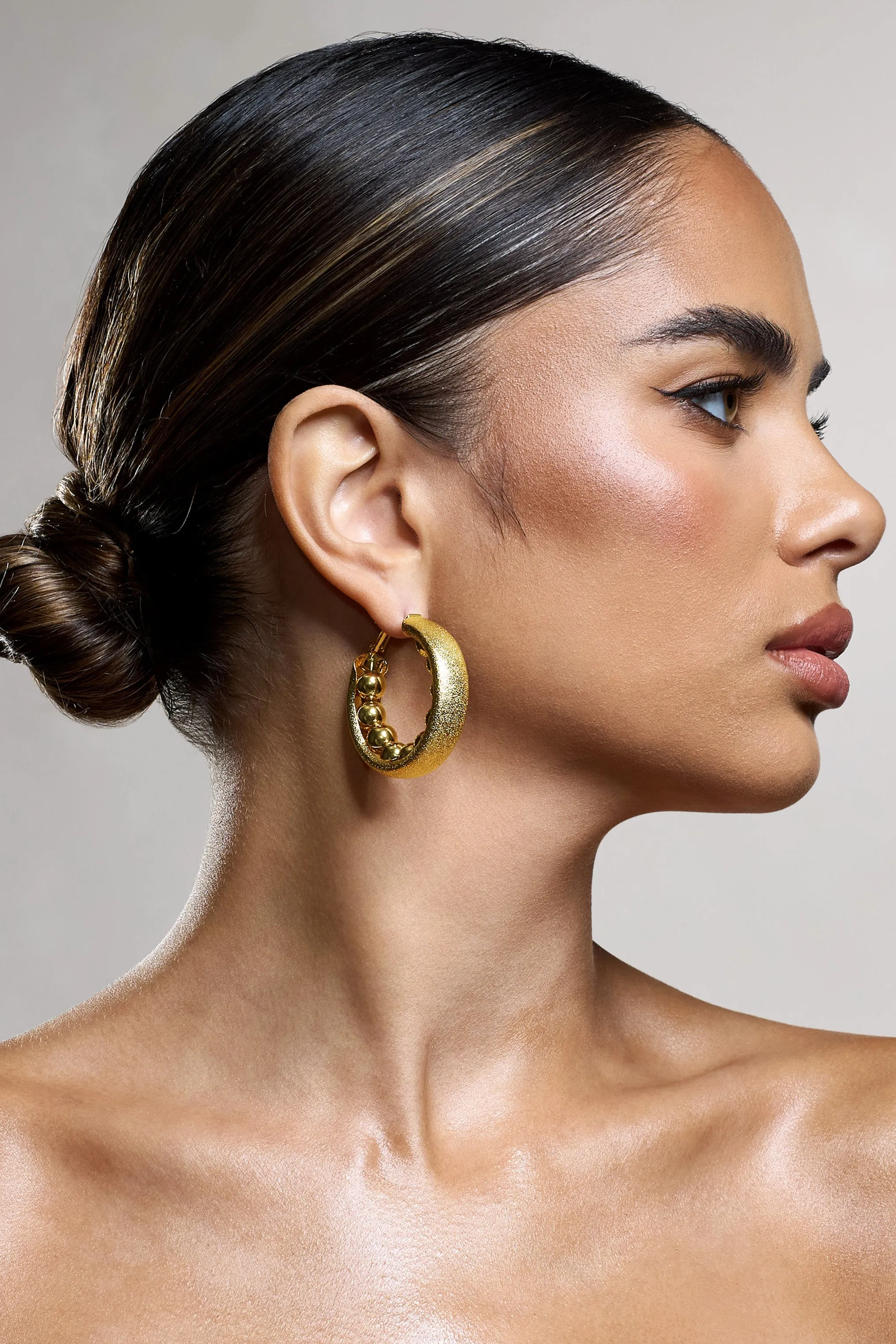 Portal | Gold Textured Chunky Hoop Earrings