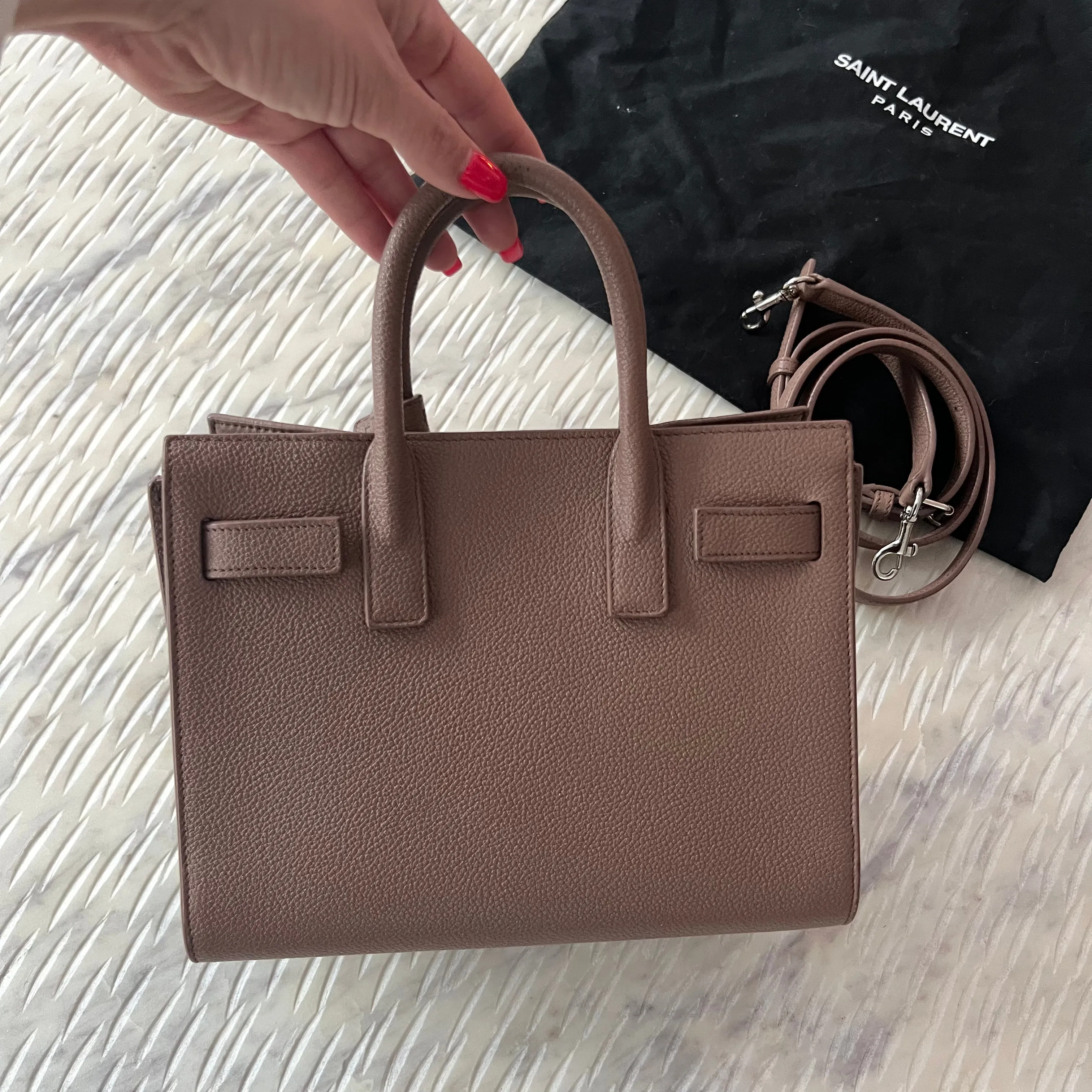 Luxurious Saint Laurent Sac De Jour Leather Tote Bag 